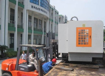 如何用起重滑車和叉車吊裝醫(yī)療設備